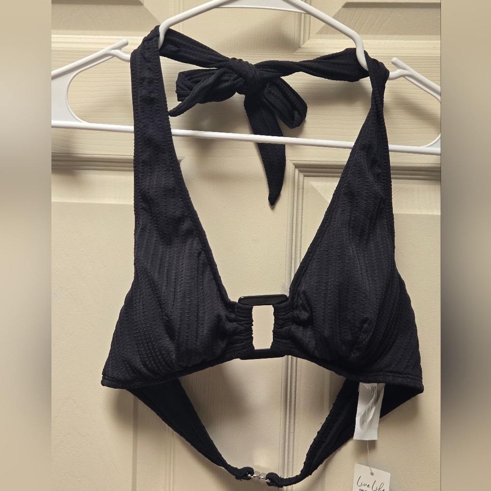 NWT Cupshe Textured Black Bikini Halter Top (No Bottoms), Medium